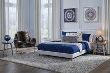 Load image into Gallery viewer, Tannally Full UPH Platform Bed
